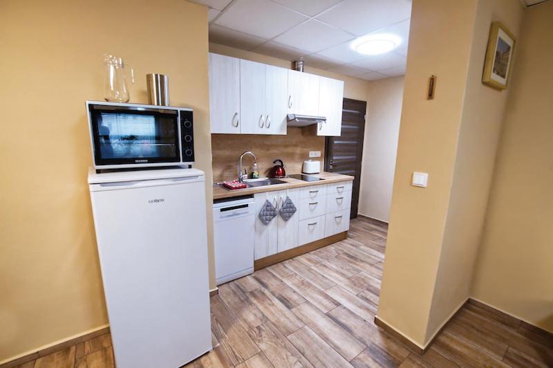 Nice Accommodation In Микулов Екстериор снимка